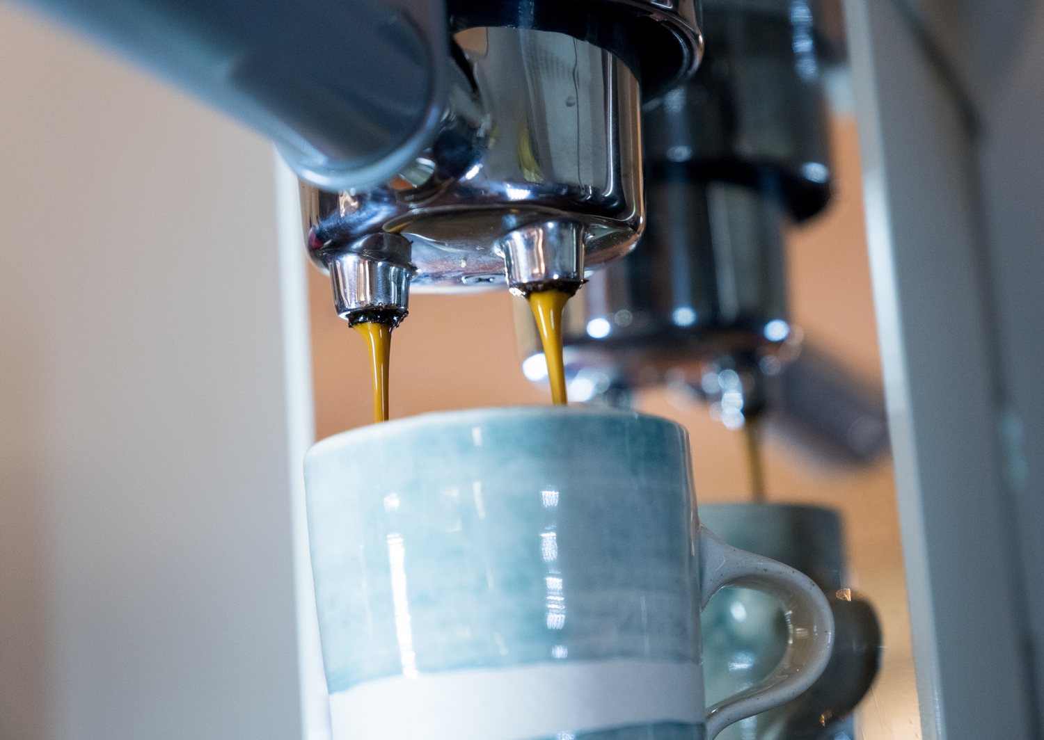 Benefits of Renting Coffee Equipment for Your Café